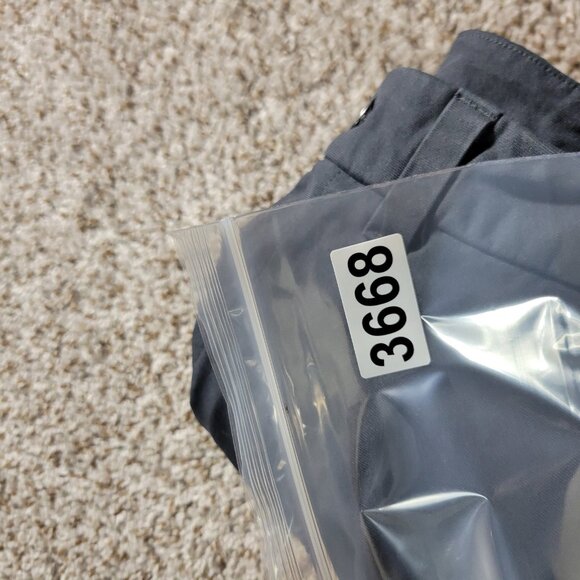 Lululemon Pants Mens 30x30.5 Gray Slim Fit Warpstreme Performance Flaw* - Picture 9 of 9